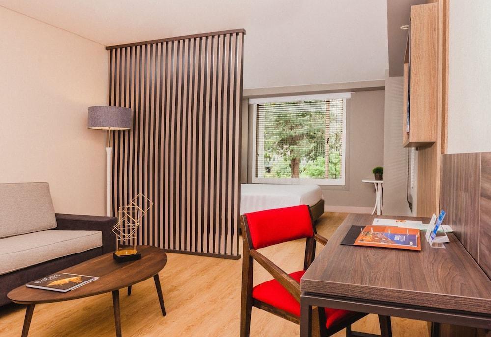Hotel Habitel Prime Bogotá Eksteriør billede